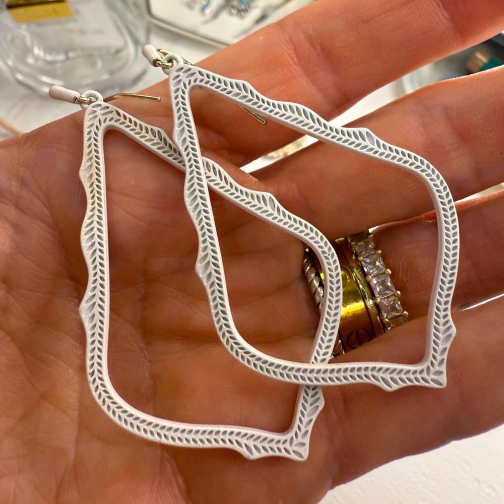 🤍Kendra Scott Sophie Drop Earrings🤍